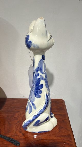 FIGURA GATO PINTADO A MANO