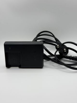 Sony Cyber-shot DSC-S950 Cámara Digital Plata