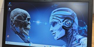 PARA JUGAR - Dell Latitude 5570 ( i5,256 Gb,8GB )