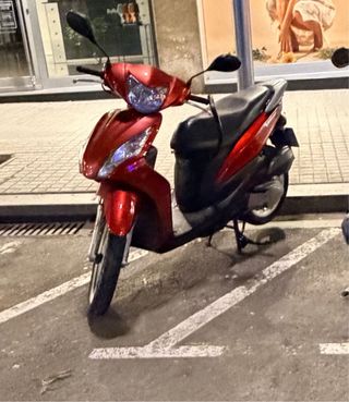 Honda Vision 110 2014 URGE VENTA PRECIO NEGOCIABLE