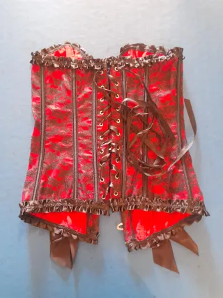 Bustier rosso e marrone con fiocco