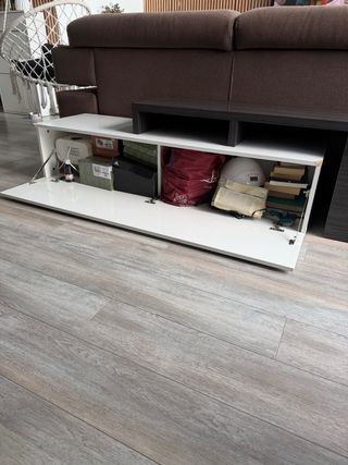 Mueble salón TV madera y tela