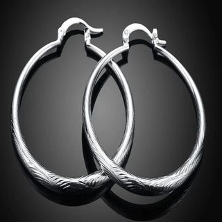 ELEGANTES PENDIENTES PARA CHICAS Y MUJERES DE GANC