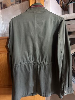 Cazadora entretiempo verde