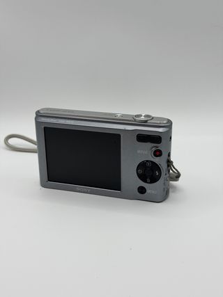 Sony Cyber-shot DSC-W810 Gris