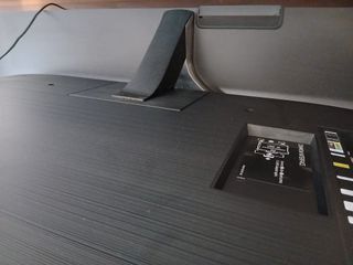 TV Samsung UE49KU6450U 49 4K Ecrã Partido