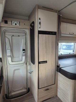 Autocaravana WEINSBERG R58 Ocasión