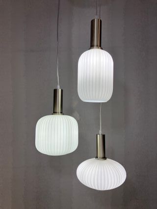 Lampadario metallo nickel/vetri bianchi