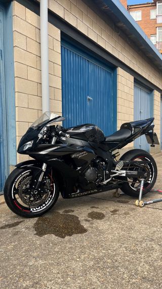 Honda CBR1000RR 2007