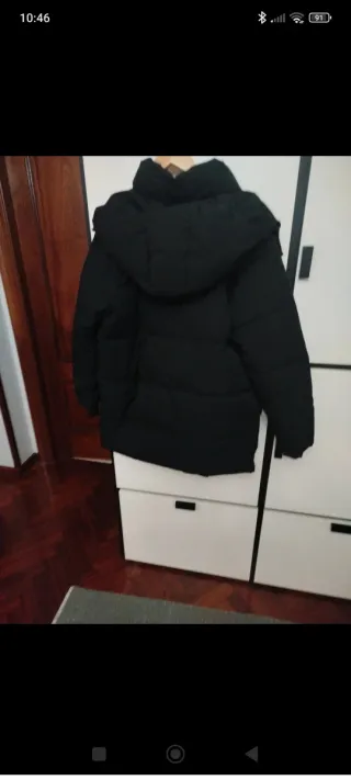 Chaqueta acolchada impermeable negra