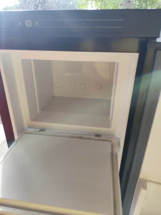 Frigorífico Trivalente Autocaravana Thetford