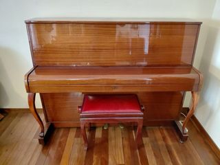 Piano de pared Fuchs & Mohr