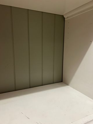 Estantería y mueble blanco