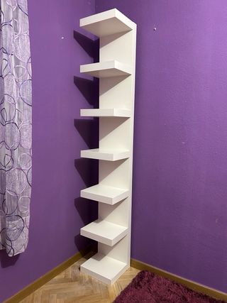 Estantería y mueble blanco