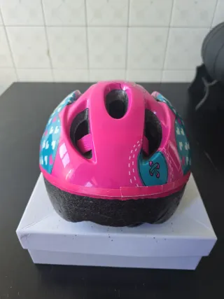 Casco bici niña rosa con dibujos