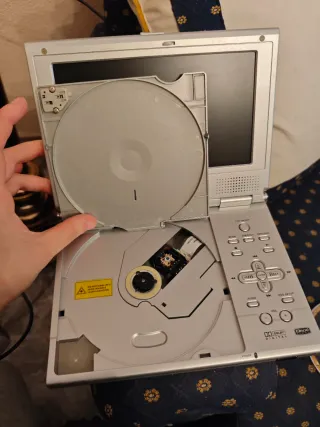 Reproductor DVD Portátil Nevir