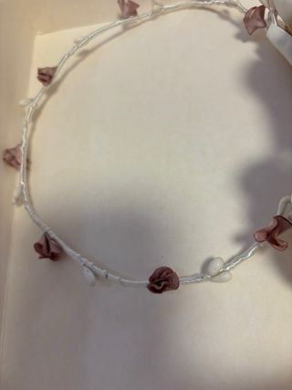 Corona de ceremonia flores rosa empolvado y blanco