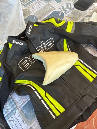 Chaqueta Moto Bela Talla 46 Negra y Amarilla