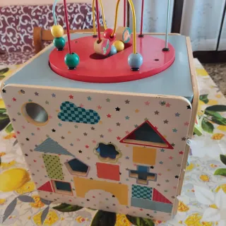 Cubo multigiochi in legno