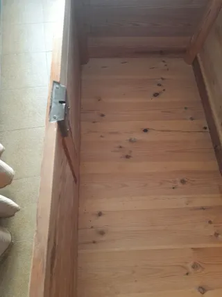 Arcón o baúl antiguo de madera