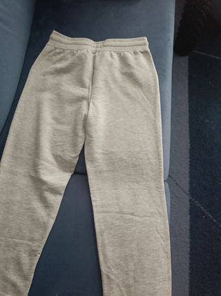 Pantalón chándal sin estrenar