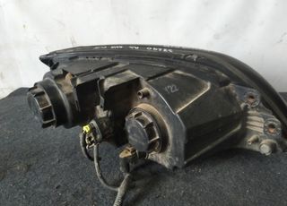 Faro kia 921013e5xx sorento 2.5 crdi active 425646