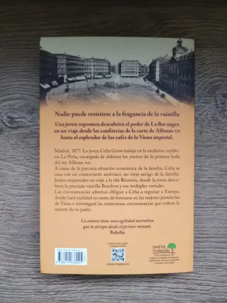 La musa de la flor negra.