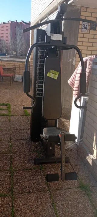 Máquina de gimnasio multifunción BH Proaction