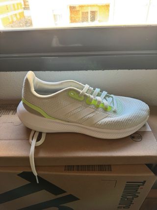 Zapatillas Adidas Runfalcon 3.0 Blancas y Verdes