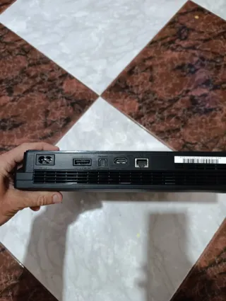 PlayStation 3 Slim Negra 320GB