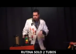 Truco de magia con uno o dos Tubos