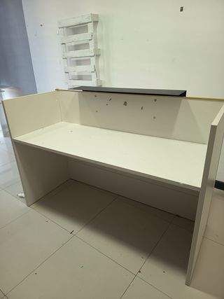 Mostrador oficina mesa trabajo metal y madera