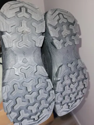 Botas montaña Decathlon T36 niño/niña