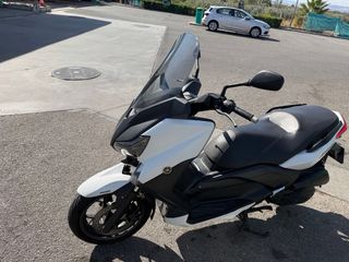 Yamaha Xmax 125 ABS Scooter