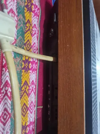 Amplificador B&O Beomaster 1200 con dos altavoces