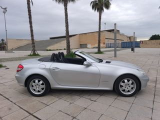 Mercedes-Benz SLK 2007 NACIONAL SOLO 83000 KMS!!