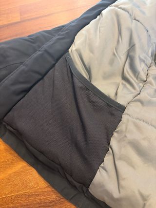 Chaqueta T8. Impermeable y cortavientos Quechua.