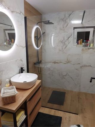 Azulejos y Revestimientos/ Alicatado y solados