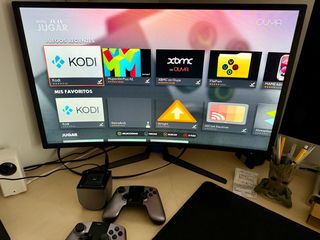 Consola OUYA con 2 mandos - Caja original