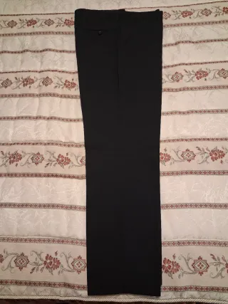 Traje de vestir negro para hombre