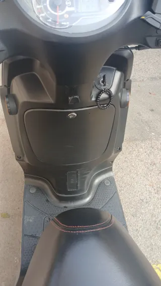 Moto Scooter 50cc Automática Gris/Negra Negociable