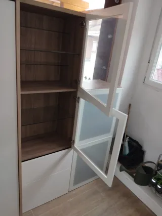 Vitrina BESTÅ Ikea