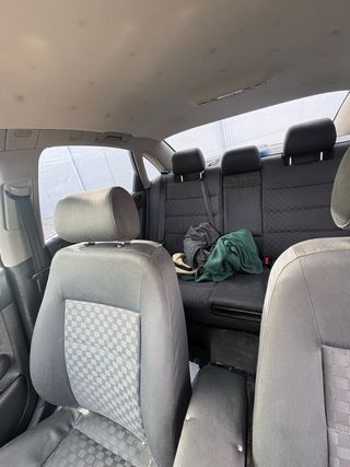 Audi A6 V6 2.5TDI averiado