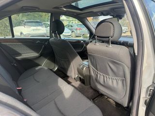 Mercedes-Benz Clase C 2003