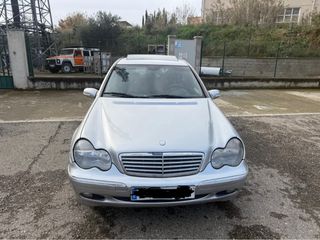 Mercedes-Benz Clase C 2003