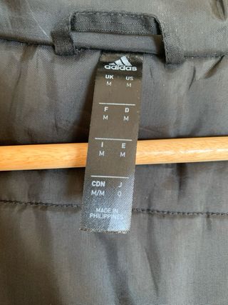 Chaqueta Adidas Real Madrid Negra y Dorada