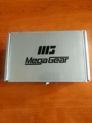 Funda MegaGear para cámara - Rosa