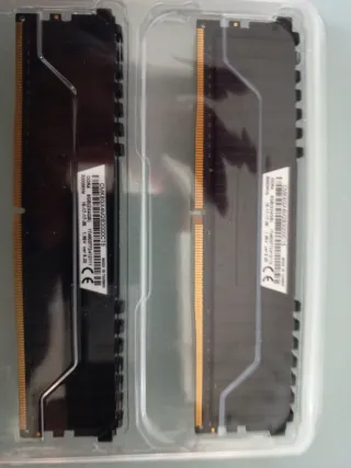 Corsair Vengeance LPX DDR4 RAM, 55€ si la recoges.