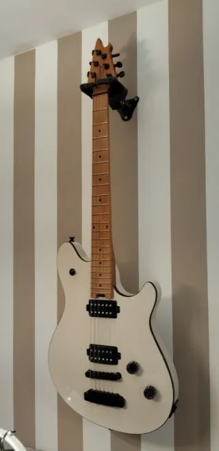 EVH Wolfgang Special White Husk( 2025 factura )