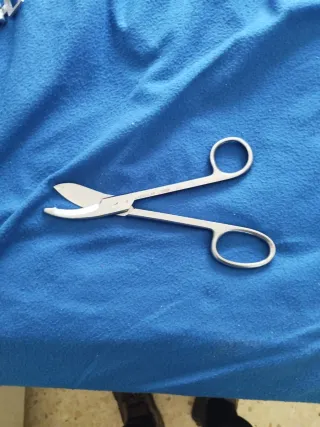 Tijeras Quirúrgicas Aesculap LX558R